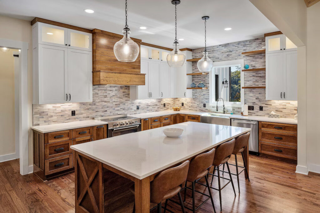 Custom Home by Waterside Contracting